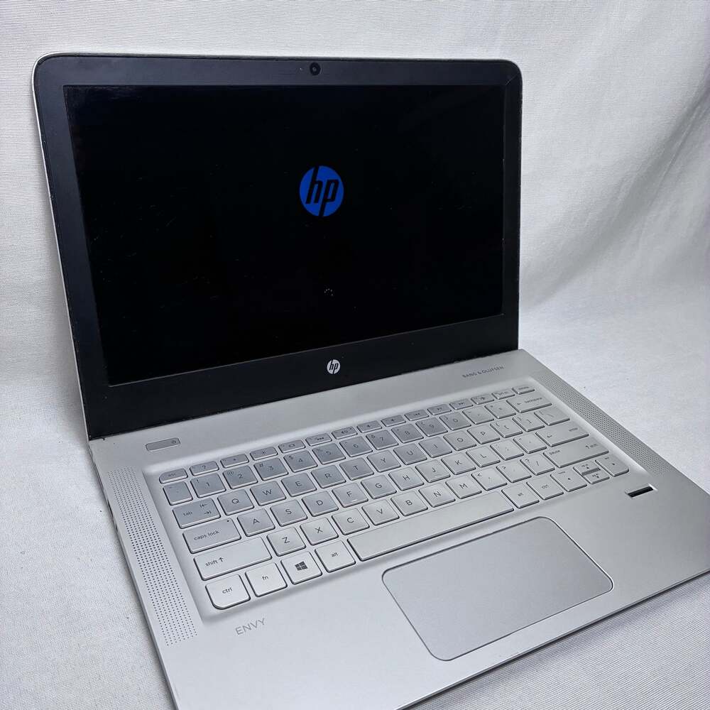 HP ENVY 13-d010nr 13.3" Laptop Silver Bang & Olufsen Intel i5 Reset w/ Charger